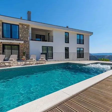 Vila Beautiful Stonevilla By Aneo Travel