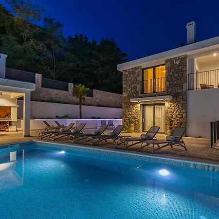 Villa Beautiful Stonevilla By Aneo Travel